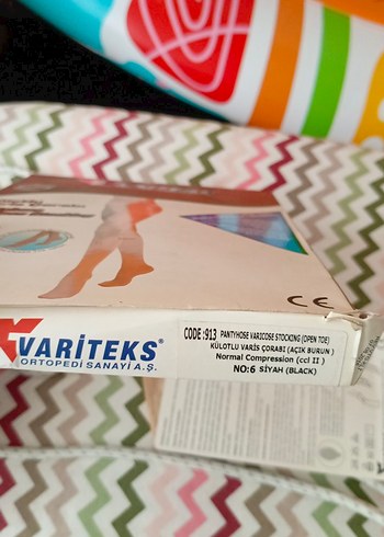 Variteks Siyah Varis Çorabı No:6
