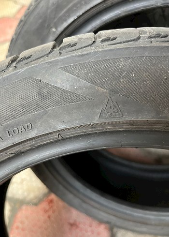 Siyah Kış Lastik - Görsel 3