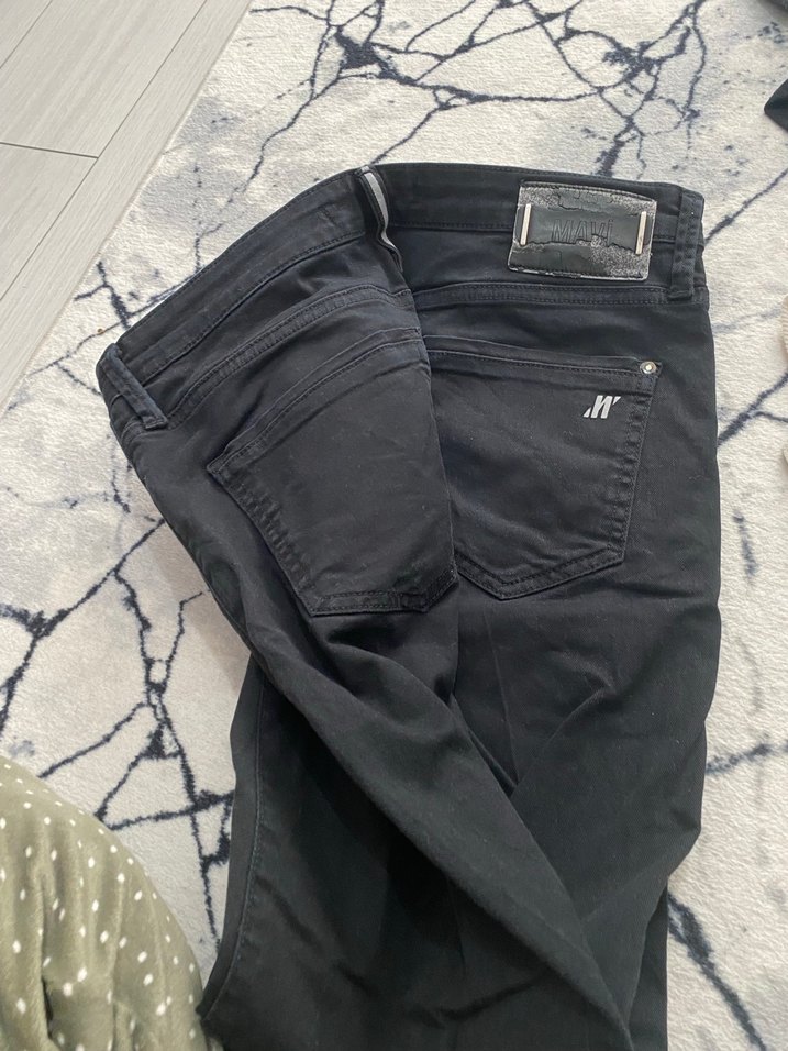 Erkek Siyah Kumaş Kemerli Pantolon - Görsel 2