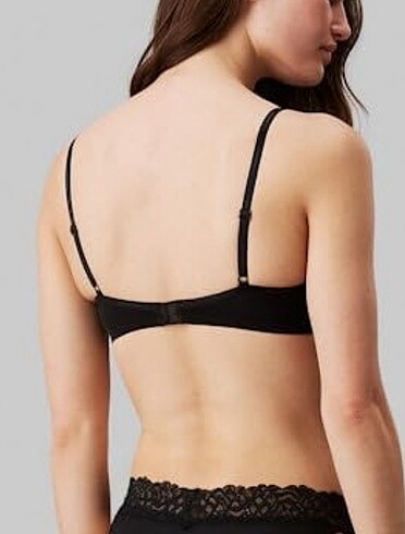 Calvin Klein Orijinal Calvin Klein İç Çamaşır 34DD-75E