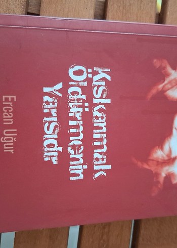Ercan Uğur - Kıskanmak Öldürmenin Yarısı