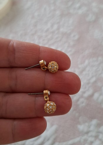 gold renk mini taşlı küpe - Görsel 2