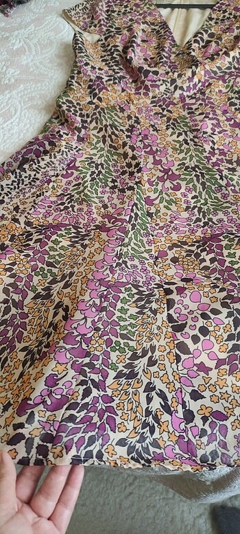 Çiçekli şifon tarzı astarlı elbise - Görsel 8