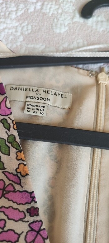 Çiçekli şifon tarzı astarlı elbise - Görsel 9