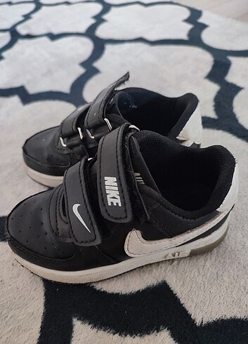 23 Beden Nike spor ayakkabı