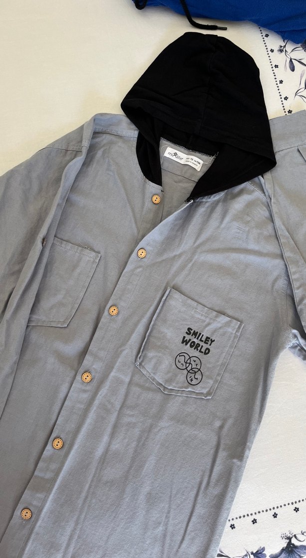 Gri Düğmeli Uzun Kollu erkek çocuk Gömleği - Görsel 3