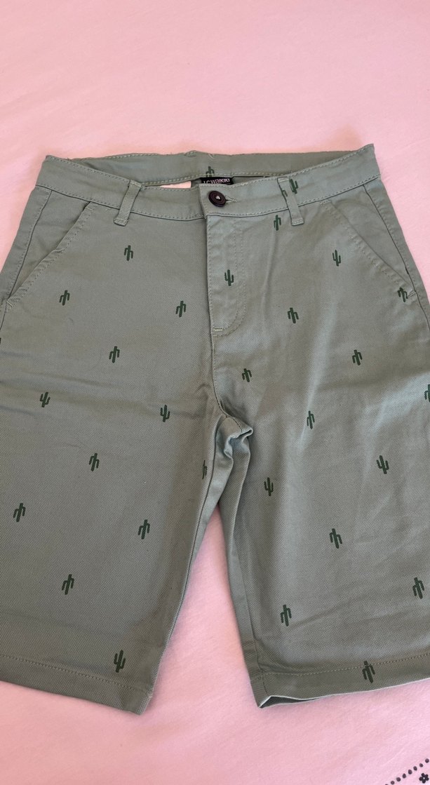 Düğmeli Nakışlı Erkek Şort - Görsel 2