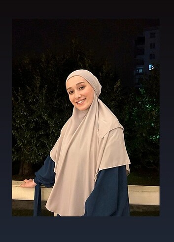 Arkası iki katlı khimar suffle 