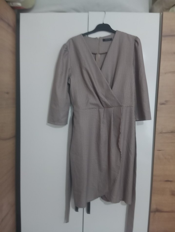 Kadın Elbise - Görsel 2