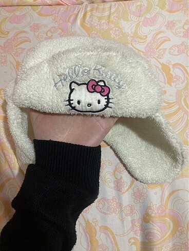 Hello kitty şapka