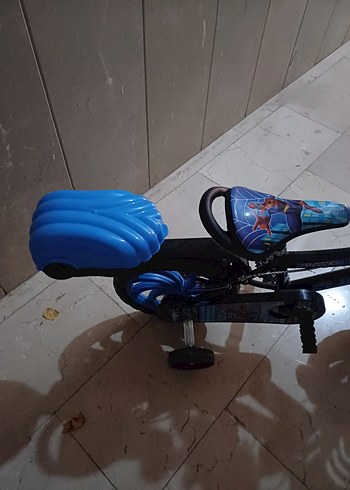 Beden 10 dk kullanıldı sıfır ayarında kucuk geldi oğlum binemedi