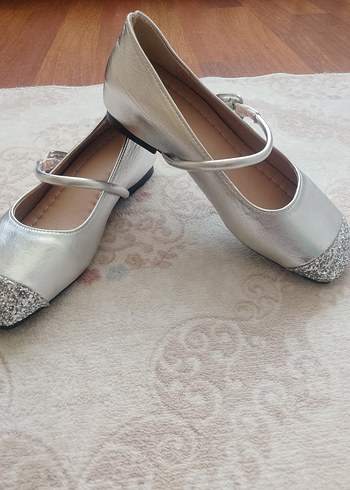 Tokalı Gri Babet Ayakkabı - Görsel 2