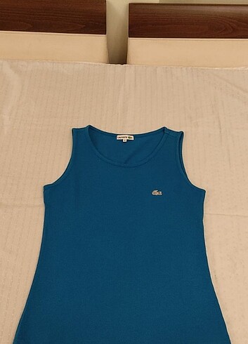38 Beden mavi Renk Orijinal Lacoste askılı bluz 