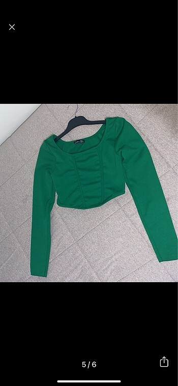 Şık crop bluz