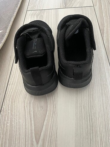 23 Beden Nike Çocuk Spor Ayakkabı