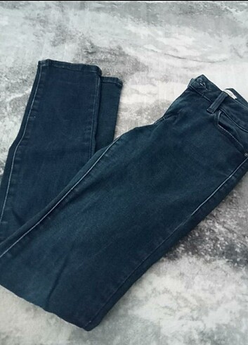MAVi Jeans