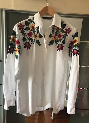 ZARA WOMAN GÖMLEK