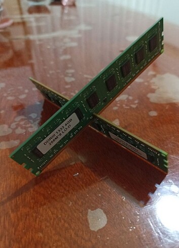 DDR 3 4+4=8GB RAM