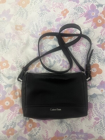 Calvin klein çapraz çanta
