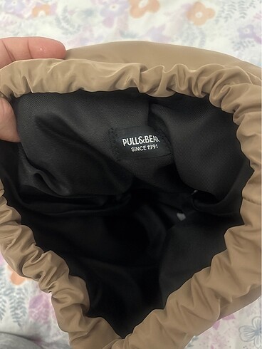  Beden ten rengi Renk Pull and bear sırt çantası