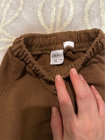4 Yaş Beden camel Renk Zara eşofman altı