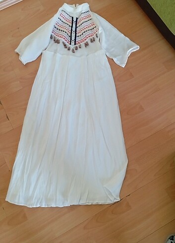 beyaz elbise