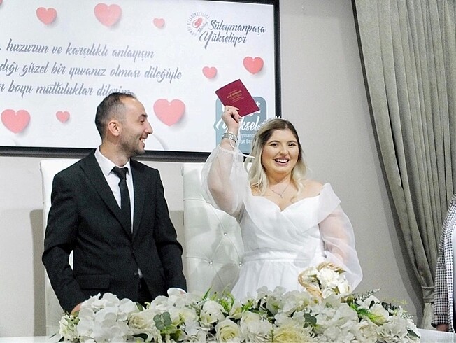46 Beden beyaz Renk Nikah Elbisesi