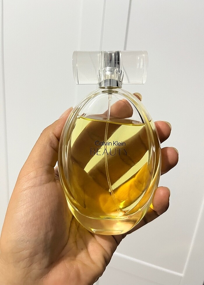 Calvin Klein Beauty Parfüm - Görsel 2