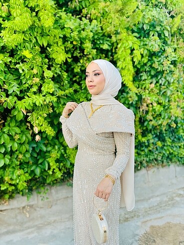 38 Beden Abiye tesettür