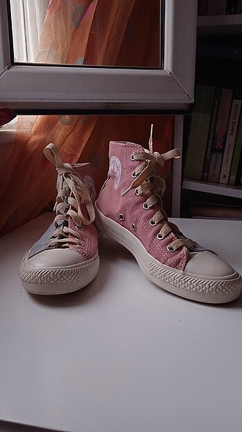 kadın converse ayakkabı