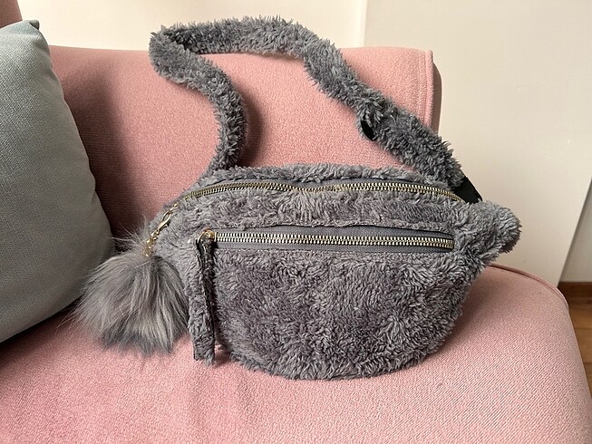 Diğer Peluş Bel Çantası