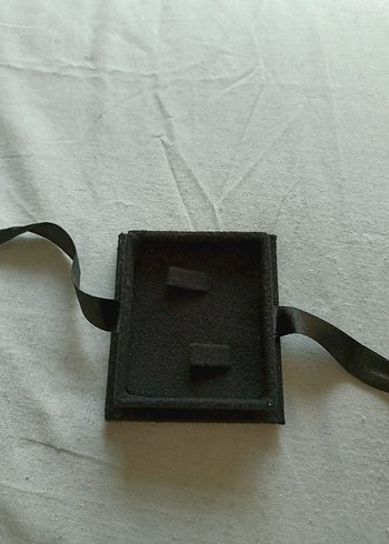 Siyah Kurdeleli AlyansKutusu - Görsel 2