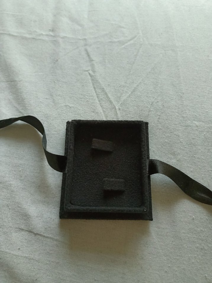 Siyah Kurdeleli AlyansKutusu - Görsel 2