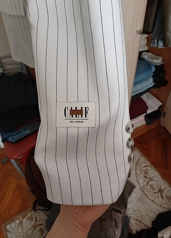 Siyah çizgili beyaz blazer ceket - Görsel 6