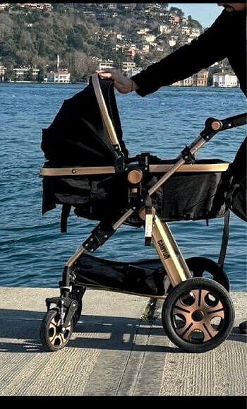 Baby2Go Demirinin vidalari cikti sadece başka sorunu yoktur