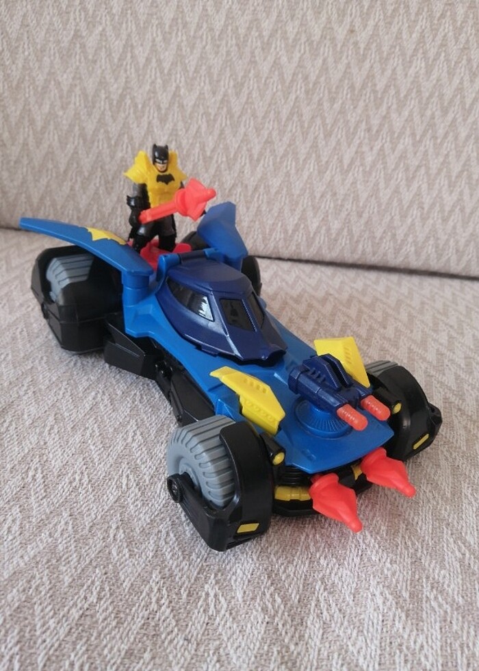 Lisanslı Batman ve Arabası  - Görsel 5