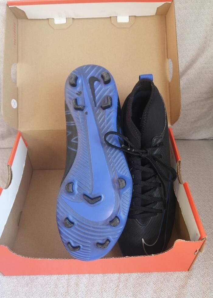 Orjinal NIKE KRAMPON 38 NUMARA - Görsel 3