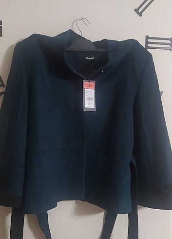 Kaşe kısa kaban - Görsel 4