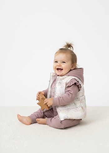 Yelekli 3 Parça Kız Bebek Eşofman Takımı - Görsel 3