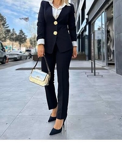 Gold Düğmeli Ceket Pantolon Takım
