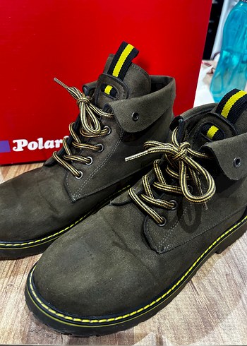 Haki Kadın Bot 40 - Görsel 2