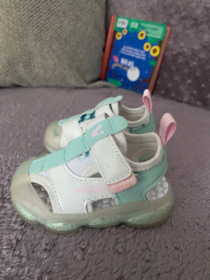 19 no Kız Çocuk Beyaz Sandalet ViCCO Orijinal - Görsel 2