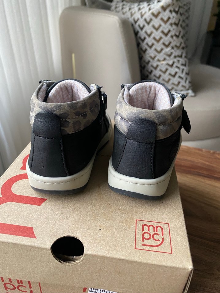 Gerçek deri Kız Çocuk Siyah Cırtlı Bot - Görsel 5