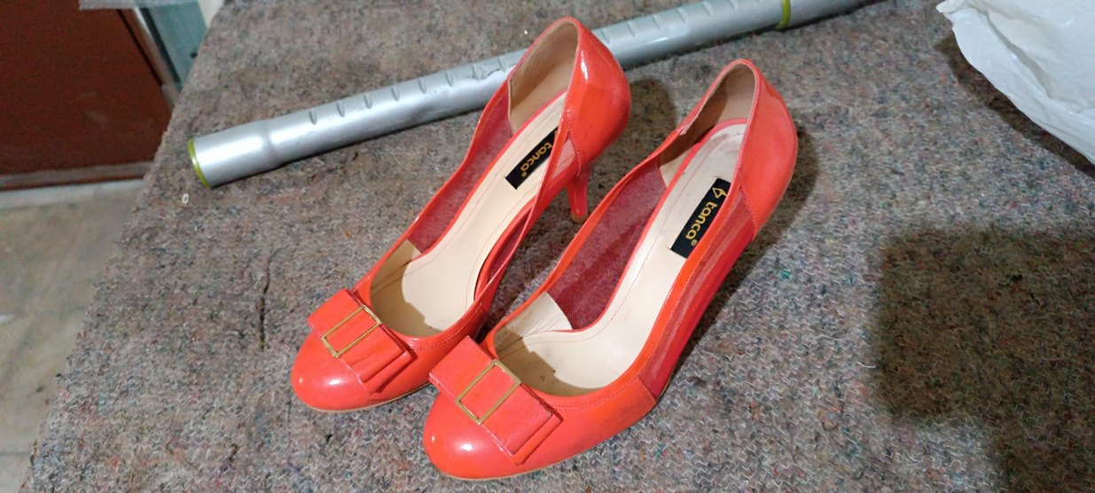 Kırmızı Fırfırlı Dolgu Topuklu Stiletto - Görsel 4