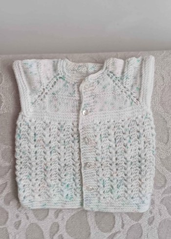 Örgü Beyaz Kolsuz Yelek - Görsel 3