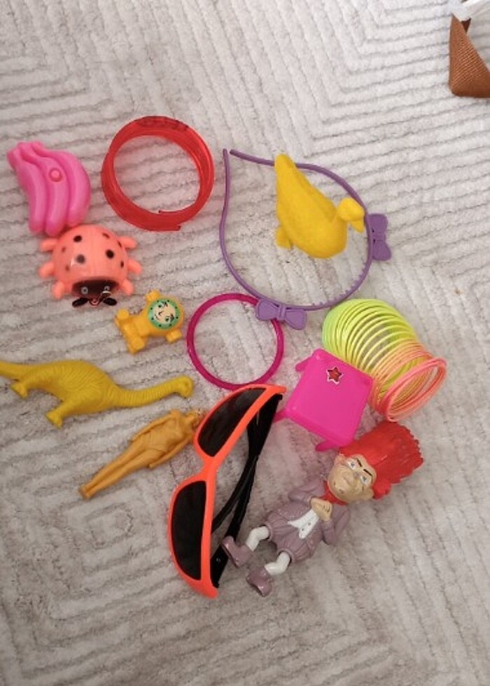 Karışık oyuncak - Görsel 2