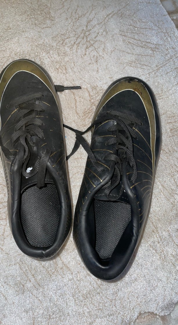 Siyah Erkek Futbol Ayakkabısı Velcro - Görsel 2