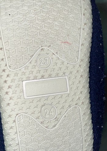 Erkek Çocuk Mavi Sıcak Örgü Terlik - Görsel 3