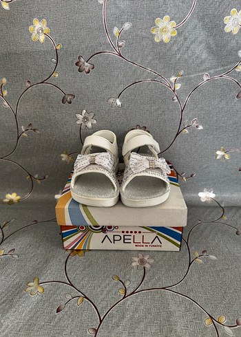 Kız Çocuk Beyaz Yılan Desenli Cırtlı Terlik - Görsel 8