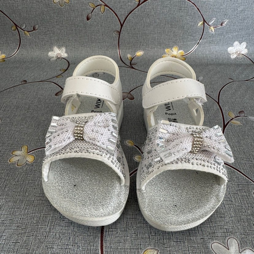 Kız Çocuk Beyaz Yılan Desenli Cırtlı Terlik - Görsel 5